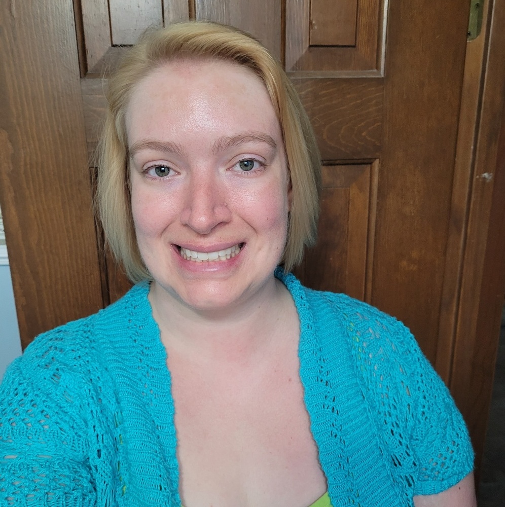 Meet your Posher, Sandy